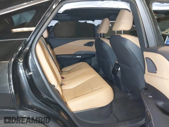 ✅ 2024 Lexus RX 350h • VIN: 2T2BBMCA2RC053330 • Lot: 42146538. Listed on IAAI with 34,812 mi. Free auction sales archive from the USA and detailed vehicle history report at DreamBid. Image 8.