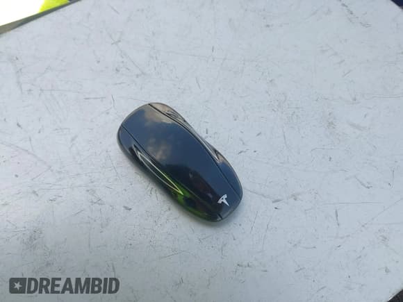 ✅ 2015 Tesla Model S 85 • VIN: 5YJSA1S11FF080601 • Lot: 42355445. Listed on IAAI with 56,391 mi. Free auction sales archive from the USA and detailed vehicle history report at DreamBid. Image 11.