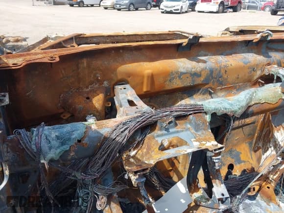 ✅ 2023 Chevrolet Silverado 1500 Custom • VIN: 3GCPDBEK0PG159664 • Lot: 42718702. Listed on IAAI with Not provided. Free auction sales archive from the USA and detailed vehicle history report at DreamBid. Image 7.