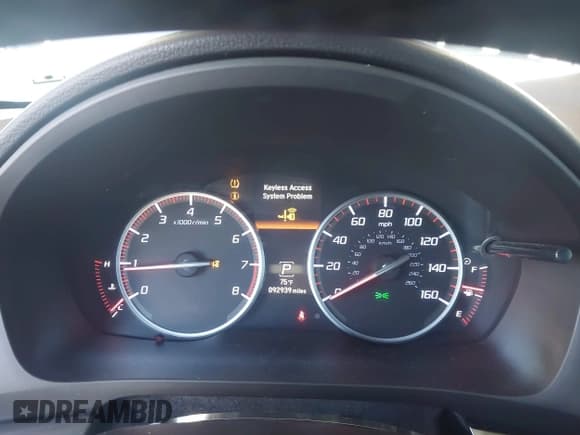 ✅ 2019 Acura ILX Premium • VIN: 19UDE2F86KA006069 • Lot: 42631178. Wystawiony na IAAI z przebiegiem 92 939 mil. Bezpłatny archiwum sprzedaży aukcyjnych z USA i szczegółowy raport historii pojazdu na DreamBid. Zdjęcie 7.