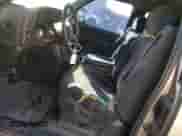 ✅ 2001 Chevrolet Silverado 1500 LS • VIN: 2GCEK19T211333793 • Lot: 71294344. Wystawiony na Copart z przebiegiem Nie podano mil. Skorzystaj z bezpłatnego archiwum sprzedaży aukcyjnych z USA i zobacz szczegółowy raport historii pojazdu na DreamBid. Zdjęcie 7.