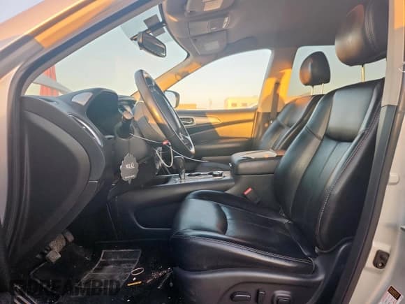 ✅ 2020 Nissan Pathfinder SL • VIN: 5N1DR2CM5LC607155 • Лот: 84921435. Опубликован ранее на Copart с пробегом 122 399 миль. Бесплатный доступ к архиву аукционных продаж из США и подробный отчёт об истории автомобиля на DreamBid. Изображение 7.