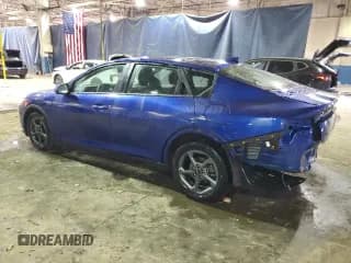 ✅ 2025 Kia K4 LXS • VIN: 3KPFT4DE1SE062385 • Лот: 93144055. Опубликован ранее на Copart с пробегом 13 679 миль. Бесплатный доступ к архиву аукционных продаж из США и подробный отчёт об истории автомобиля на DreamBid. Изображение 2.