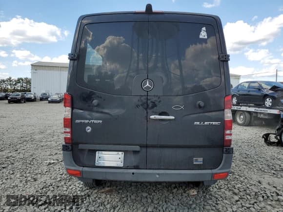 ✅ 2015 Mercedes-Benz Sprinter Passenger • VIN: WDZPE7DC8F5976066 • Лот: 74180994. Опубликован ранее на Copart с пробегом Не указан. Бесплатный доступ к архиву аукционных продаж из США и подробный отчёт об истории автомобиля на DreamBid. Изображение 6.