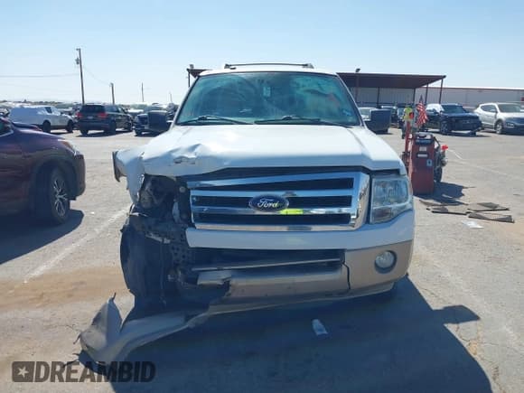 ✅ 2013 Ford Expedition Max XLT • VIN: 1FMJK1H51DEF38179 • Lot: 42077016. Listed on IAAI with 148,919 mi. Free auction sales archive from the USA and detailed vehicle history report at DreamBid. Image 12.