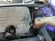 ✅ 2018 Dodge Challenger SXT Plus • VIN: 2C3CDZAG2JH334324 • Lot: 84433715. Wystawiony na Copart z przebiegiem 94 491 mil. Bezpłatny archiwum sprzedaży aukcyjnych z USA i szczegółowy raport historii pojazdu na DreamBid. Zdjęcie 15.