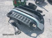 ✅ 2017 Jeep Renegade Latitude • VIN: ZACCJBBB1HPG32435 • Lot: 42254411. Listed on IAAI with 162,864 mi. Free auction sales archive from the USA and detailed vehicle history report at DreamBid. Image 12.