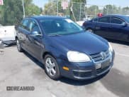✅ 2009 Volkswagen Jetta SE • VIN: 3VWRZ71K79M121346 • Lot: 42866740. Listed on IAAI with 182,721 mi. Free auction sales archive from the USA and detailed vehicle history report at DreamBid. Image 1.