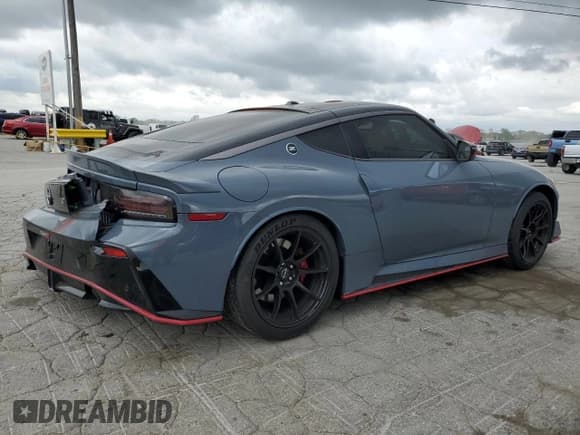 ✅ 2024 Nissan Z Nismo • VIN: JN1BZ4CH0RM367514 • Лот: 52297105. Опубликован ранее на Copart с пробегом 1 232 миль. Бесплатный доступ к архиву аукционных продаж из США и подробный отчёт об истории автомобиля на DreamBid. Изображение 3.