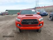 ✅ 2017 Toyota Tacoma SR5 • VIN: 3TMDZ5BN7HM014046 • Lot: 43777744. Listed on IAAI with 130,773 mi. Free auction sales archive from the USA and detailed vehicle history report at DreamBid. Image 12.