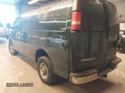 ✅ 2004 GMC Savana Cargo • VIN: 1GTHG35U041118061 • Лот: 41296799. Опубликован ранее на IAAI с пробегом 185 939 миль. Бесплатный доступ к архиву аукционных продаж из США и подробный отчёт об истории автомобиля на DreamBid. Изображение 3.