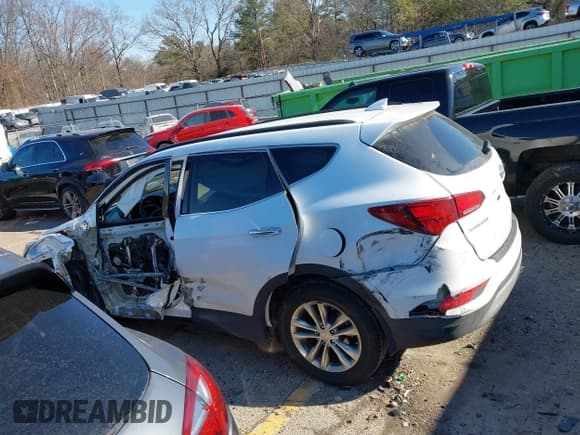 ✅ 2018 Hyundai Santa Fe Limited • VIN: 5XYZUDLA0JG566016 • Лот: 41405824. Опубликован ранее на IAAI с пробегом 81 218 миль. Бесплатный доступ к архиву аукционных продаж из США и подробный отчёт об истории автомобиля на DreamBid. Изображение 14.