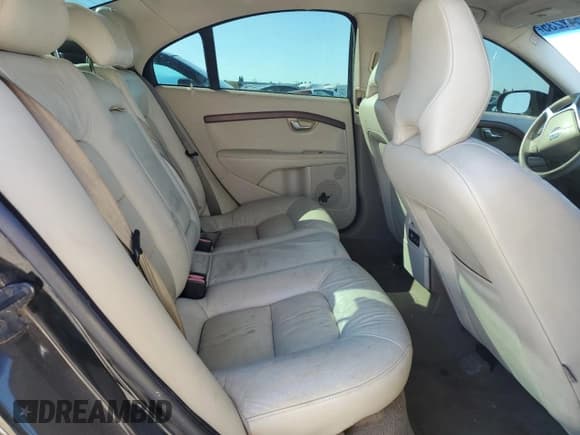 ✅ 2011 Volvo S80 3.2L • VIN: YV1940AS8B1148934 • Лот: 82542235. Опубликован ранее на Copart с пробегом 160 899 миль. Бесплатный доступ к архиву аукционных продаж из США и подробный отчёт об истории автомобиля на DreamBid. Изображение 10.