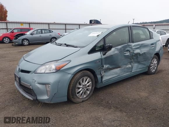 ✅ 2012 Toyota Prius • VIN: JTDKN3DP6C3011767 • Lot: 43611041. Listed on IAAI with 197,194 mi. Free auction sales archive from the USA and detailed vehicle history report at DreamBid. Image 2.