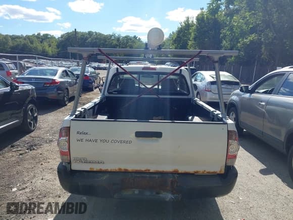 ✅ 2013 Toyota Tacoma • VIN: 5TFNX4CN9DX021863 • Lot: 43053520. Wystawiony na IAAI z przebiegiem 195 893 mil. Bezpłatny archiwum sprzedaży aukcyjnych z USA i szczegółowy raport historii pojazdu na DreamBid. Zdjęcie 16.