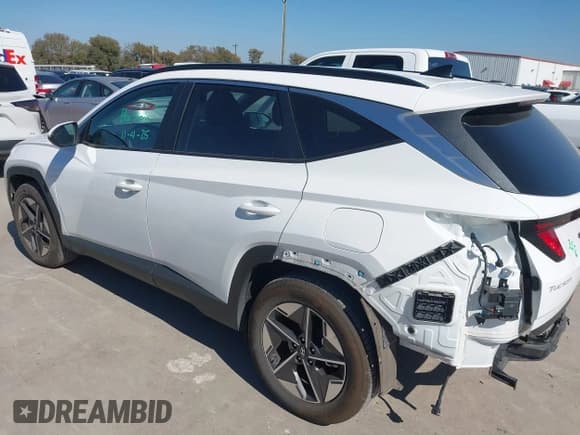 ✅ 2025 Hyundai Tucson SEL • VIN: 5NMJB3DE3SH530021 • Lot: 43651307. Wystawiony na IAAI z przebiegiem 21 100 mil. Bezpłatny archiwum sprzedaży aukcyjnych z USA i szczegółowy raport historii pojazdu na DreamBid. Zdjęcie 3.