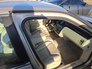 ✅ 2008 Cadillac DTS 1SC • VIN: 1G6KD57Y18U198178 • Lot: 91311735. Wystawiony na Copart z przebiegiem 37 522 mil. Bezpłatny archiwum sprzedaży aukcyjnych z USA i szczegółowy raport historii pojazdu na DreamBid. Zdjęcie 5.