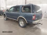 ✅ 1998 Ford Expedition XLT • VIN: 1FMPU18L4WLB30020 • Lot: 43326664. Wystawiony na IAAI z przebiegiem 240 435 mil. Bezpłatny archiwum sprzedaży aukcyjnych z USA i szczegółowy raport historii pojazdu na DreamBid. Zdjęcie 3.