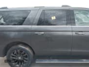 ✅ 2019 Ford Expedition Max Limited • VIN: 1FMJK2ATXKEA50537 • Lot: 42117382. Listed on IAAI with 127,556 mi. Free auction sales archive from the USA and detailed vehicle history report at DreamBid. Image 8.