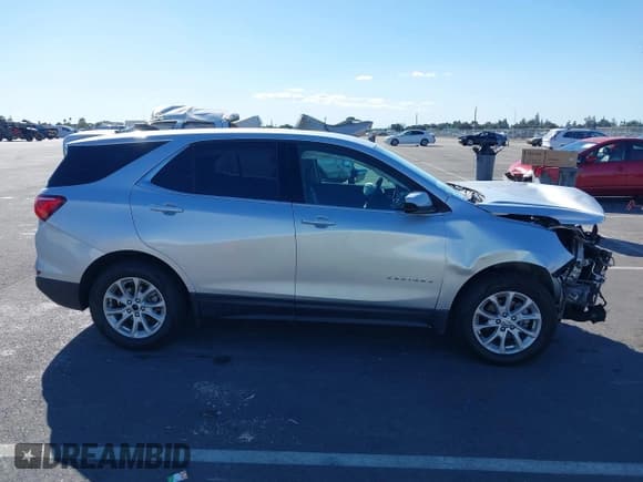 ✅ 2020 Chevrolet Equinox LT • VIN: 3GNAXUEV7LS688725 • Лот: 43431490. Опубликован ранее на IAAI с пробегом 127 572 миль. Бесплатный доступ к архиву аукционных продаж из США и подробный отчёт об истории автомобиля на DreamBid. Изображение 13.