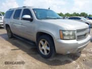 ✅ 2007 Chevrolet Suburban LTZ • VIN: 3GNFC16J77G318878 • Lot: 43017811. Listed on IAAI with 293,693 mi. Free auction sales archive from the USA and detailed vehicle history report at DreamBid. Image 1.