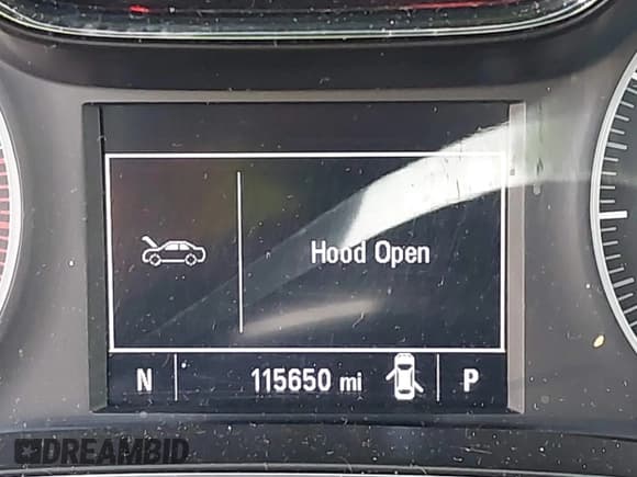 ✅ 2019 Chevrolet Cruze LT • VIN: 1G1BE5SMXK7110256 • Lot: 43357976. Listed on IAAI with 115,650 mi. Free auction sales archive from the USA and detailed vehicle history report at DreamBid. Image 16.