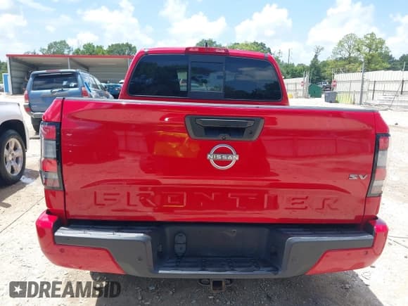 ✅ 2022 Nissan Frontier SV • VIN: 1N6ED1EJ3NN658047 • Lot: 42835020. Wystawiony na IAAI z przebiegiem 60 129 mil. Bezpłatny archiwum sprzedaży aukcyjnych z USA i szczegółowy raport historii pojazdu na DreamBid. Zdjęcie 17.