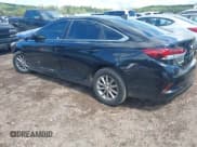 ✅ 2019 Hyundai Sonata SE • VIN: 5NPE24AF5KH754477 • Лот: 43312658. Опубликован ранее на IAAI с пробегом 145 504 миль. Бесплатный доступ к архиву аукционных продаж из США и подробный отчёт об истории автомобиля на DreamBid. Изображение 3.