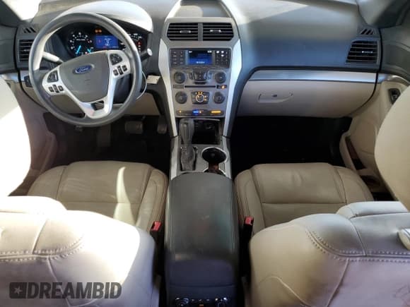 ✅ 2015 Ford Explorer • VIN: 1FM5K7B88FGC65370 • Lot: 54895635. Wystawiony na Copart z przebiegiem 107 364 mil. Bezpłatny archiwum sprzedaży aukcyjnych z USA i szczegółowy raport historii pojazdu na DreamBid. Zdjęcie 8.