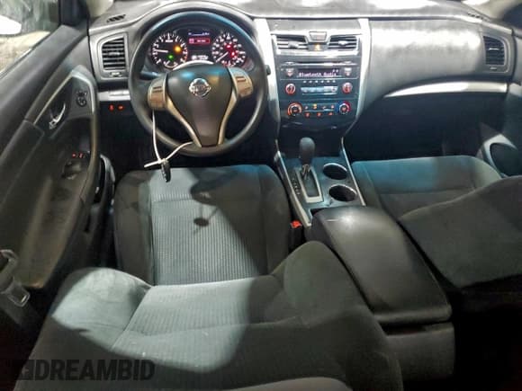 ✅ 2015 Nissan Altima 2.5 • VIN: 1N4AL3AP3FN910008 • Лот: 93605235. Опубликован ранее на Copart с пробегом 145 975 миль. Бесплатный доступ к архиву аукционных продаж из США и подробный отчёт об истории автомобиля на DreamBid. Изображение 8.