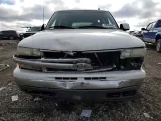 2003 Chevrolet Suburban LT с VIN 3GNFK16Z23G185840, выставлен на аукционе Copart как лот 82004483 с пробегом 359 567 миль миль и Списание • Salvage title. История ставок и продаж доступна на DreamBid. Изображение 5.