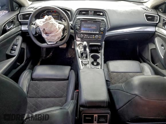 ✅ 2017 Nissan Maxima SR • VIN: 1N4AA6AP0HC407476 • Lot: 93571495. Listed on Copart with 186,942 mi. Free auction sales archive from the USA and detailed vehicle history report at DreamBid. Image 8.