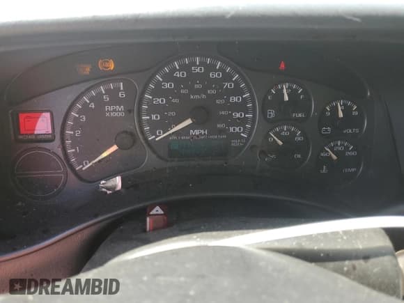 ✅ 2002 Chevrolet Avalanche • VIN: 3GNEC13T32G225379 • Lot: 82125255. Wystawiony na Copart z przebiegiem 282 097 mil. Bezpłatny archiwum sprzedaży aukcyjnych z USA i szczegółowy raport historii pojazdu na DreamBid. Zdjęcie 9.