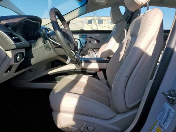 ✅ 2020 Lincoln MKZ Reserve • VIN: 3LN6L5E93LR620251 • Лот: 90525285. Опубликован ранее на Copart с пробегом 24 348 миль. Бесплатный доступ к архиву аукционных продаж из США и подробный отчёт об истории автомобиля на DreamBid. Изображение 7.