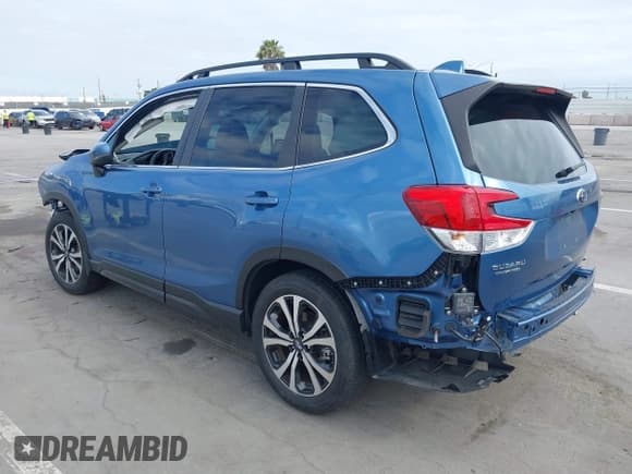 ✅ 2022 Subaru Forester Limited • VIN: JF2SKAPC5NH519127 • Lot: 42061563. Listed on IAAI with Not provided. Free auction sales archive from the USA and detailed vehicle history report at DreamBid. Image 3.