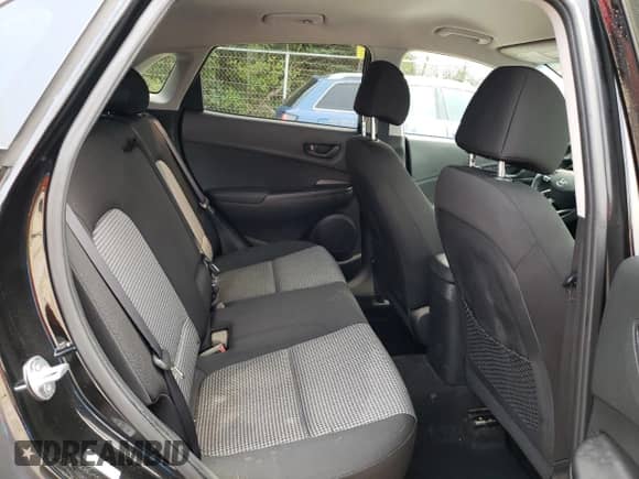 2019 Hyundai Kona SEL z VIN KM8K2CAA7KU341706, wystawiony jako Copart lot #62057153 z przebiegiem 50 793 mil mil oraz . Historia ofert i sprzedaży dostępna na DreamBid. Obrazek 10.