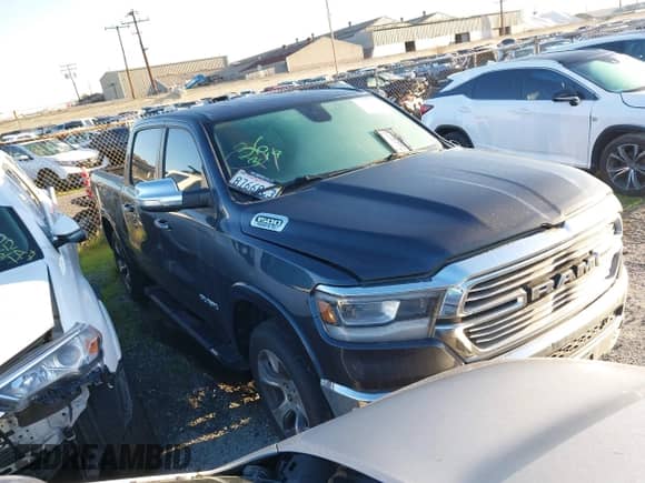 2020 Ram 1500 Laramie с VIN 1C6RREJT3LN193309, выставлен на аукционе IAAI как лот 41511628 с пробегом 67 978 миль миль и . История ставок и продаж доступна на DreamBid. Изображение 1.