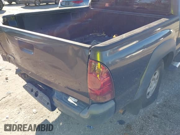 ✅ 2012 Toyota Tacoma • VIN: 5TFJX4CN6CX018769 • Lot: 43595967. Listed on IAAI with 138,295 mi. Free auction sales archive from the USA and detailed vehicle history report at DreamBid. Image 19.