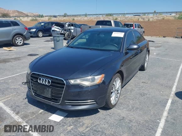 ✅ 2014 Audi A6 Premium Plus • VIN: WAUGFAFCXEN076563 • Лот: 42949445. Опубликован ранее на IAAI с пробегом 151 296 миль. Бесплатный доступ к архиву аукционных продаж из США и подробный отчёт об истории автомобиля на DreamBid. Изображение 16.