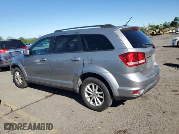✅ 2017 Dodge Journey SXT • VIN: 3C4PDCBG7HT576102 • Lot: 54956095. Listed on Copart with 114,102 mi. Free auction sales archive from the USA and detailed vehicle history report at DreamBid. Image 2.