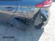 ✅ 2018 Hyundai Ioniq Blue • VIN: KMHC65LC8JU062766 • Lot: 41478341. Wystawiony na IAAI z przebiegiem 73 944 mil. Bezpłatny archiwum sprzedaży aukcyjnych z USA i szczegółowy raport historii pojazdu na DreamBid. Zdjęcie 6.