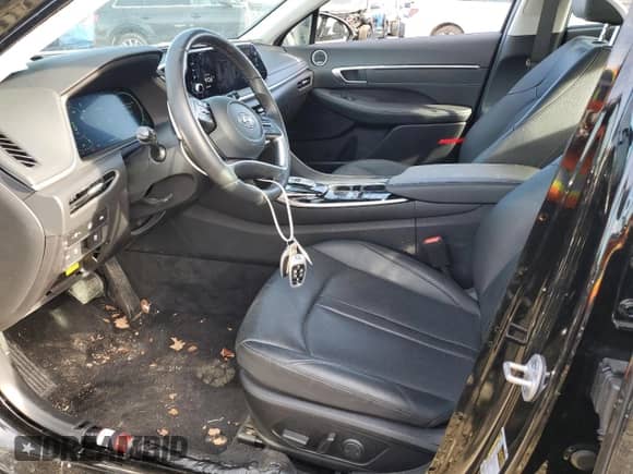 ✅ 2023 Hyundai Sonata Limited • VIN: KMHL54JJ4PA058531 • Lot: 41225644. Listed on Copart with 23,028 mi. Free auction sales archive from the USA and detailed vehicle history report at DreamBid. Image 7.