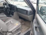 ✅ 2003 Chevrolet Suburban LT • VIN: 3GNFK16T93G138042 • Лот: 41518539. Опубликован ранее на IAAI с пробегом 191 370 миль. Бесплатный доступ к архиву аукционных продаж из США и подробный отчёт об истории автомобиля на DreamBid. Изображение 5.
