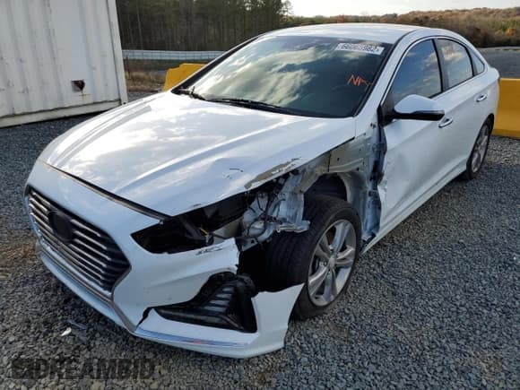 ✅ 2018 Hyundai Sonata Limited • VIN: 5NPE34AF1JH596974 • Лот: 66065982. Опубликован ранее на Copart с пробегом 73 398 миль. Бесплатный доступ к архиву аукционных продаж из США и подробный отчёт об истории автомобиля на DreamBid. Изображение 2.