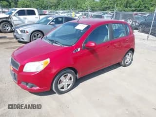 ✅ 2011 Chevrolet Aveo 1LT • VIN: KL1TD6DEXBB136726 • Lot: 42523304. Wystawiony na IAAI z przebiegiem 91 225 mil. Bezpłatny archiwum sprzedaży aukcyjnych z USA i szczegółowy raport historii pojazdu na DreamBid. Zdjęcie 2.