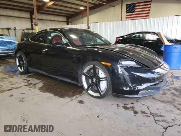 ✅ 2020 Porsche Taycan 4S • VIN: WP0AB2Y13LSA54282 • Lot: 87444685. Wystawiony na Copart z przebiegiem 45 666 mil. Bezpłatny archiwum sprzedaży aukcyjnych z USA i szczegółowy raport historii pojazdu na DreamBid. Zdjęcie 4.