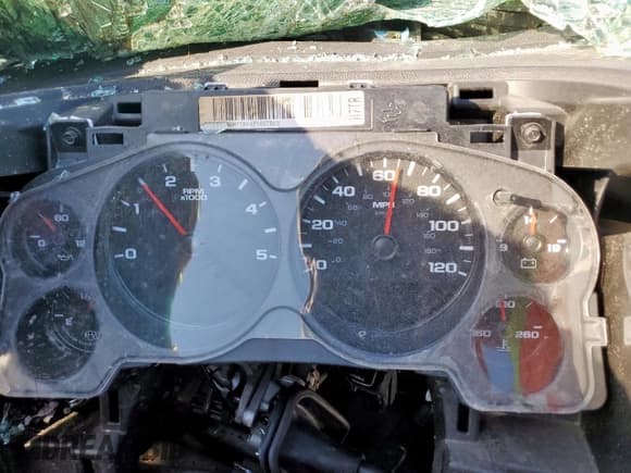 ✅ 2007 Chevrolet Silverado 2500HD 1LT • VIN: 1GCHK23687F560820 • Lot: 68724555. Wystawiony na Copart z przebiegiem Nie podano. Bezpłatny archiwum sprzedaży aukcyjnych z USA i szczegółowy raport historii pojazdu na DreamBid. Zdjęcie 9.