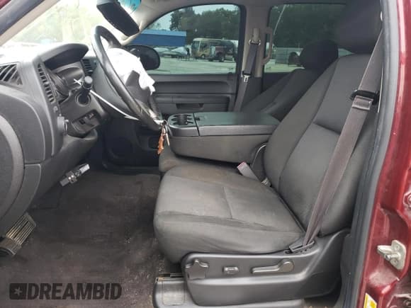 ✅ 2013 Chevrolet Silverado 1500 LT • VIN: 3GCPKSE71DG166278 • Lot: 73172734. Listed on Copart with 111,046 mi. Free auction sales archive from the USA and detailed vehicle history report at DreamBid. Image 7.