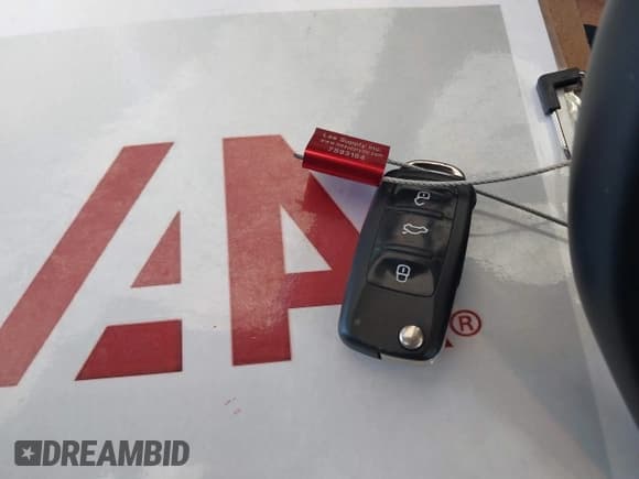 ✅ 2015 Volkswagen Jetta S • VIN: 3VWLA7AJ0FM290883 • Lot: 43404610. Wystawiony na IAAI z przebiegiem 88 648 mil. Bezpłatny archiwum sprzedaży aukcyjnych z USA i szczegółowy raport historii pojazdu na DreamBid. Zdjęcie 11.