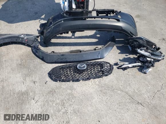 ✅ 2022 Mazda CX-30 2.5 Turbo • VIN: 3MVDMBAY6NM437882 • Lot: 64588415. Listed on Copart with 27,154 mi. Free auction sales archive from the USA and detailed vehicle history report at DreamBid. Image 13.